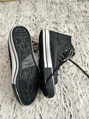 NWT Chuck Taylor All Star Winter GORE-TEX® Blk Lined High Top Sneakers | 6.5 8.5